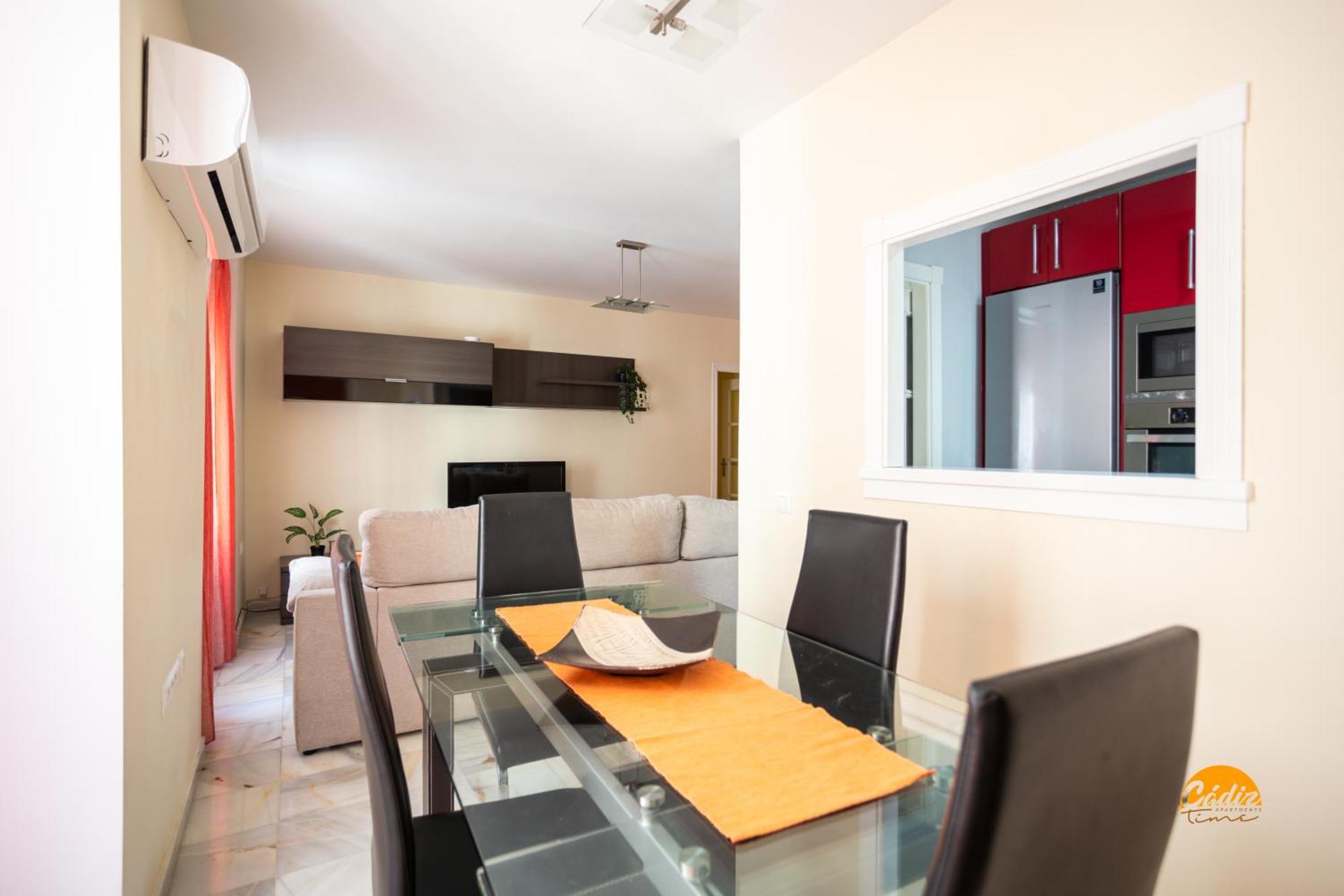 Red Home By Cadiz Time Экстерьер фото